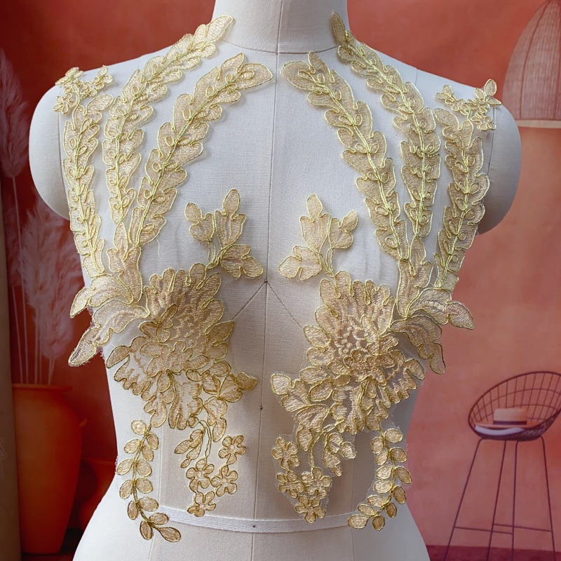 Złota koronka do dekoracji ślu – Craft Embellishments recenzja i cena